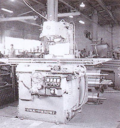 Bed type milling machine