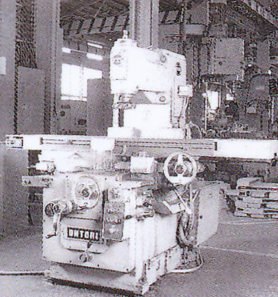 MR-2B milling machine